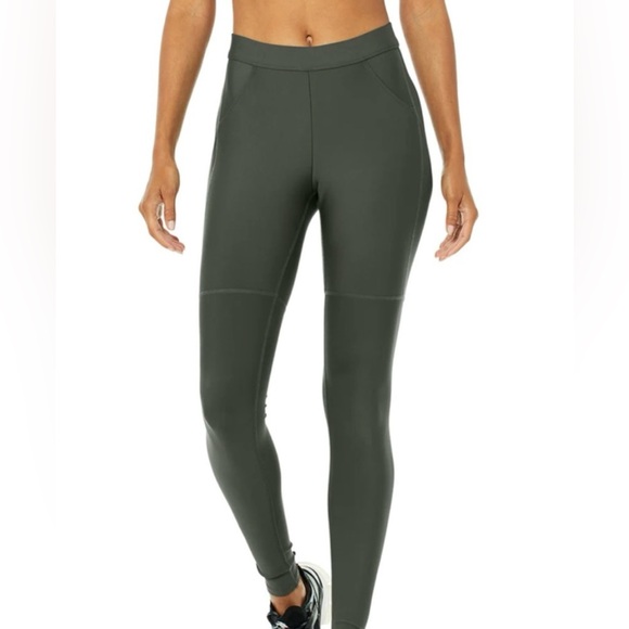 ALO Yoga Pants - ALO YOGA Women's High Waist AIRLIFT 4 Pocket UTILITY Legging Dark Cactus Sz XS